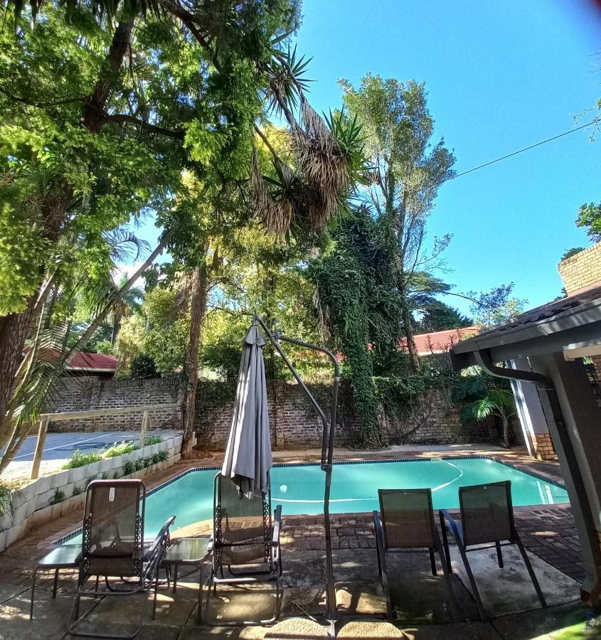 Kruger'S Guest House White River Εξωτερικό φωτογραφία