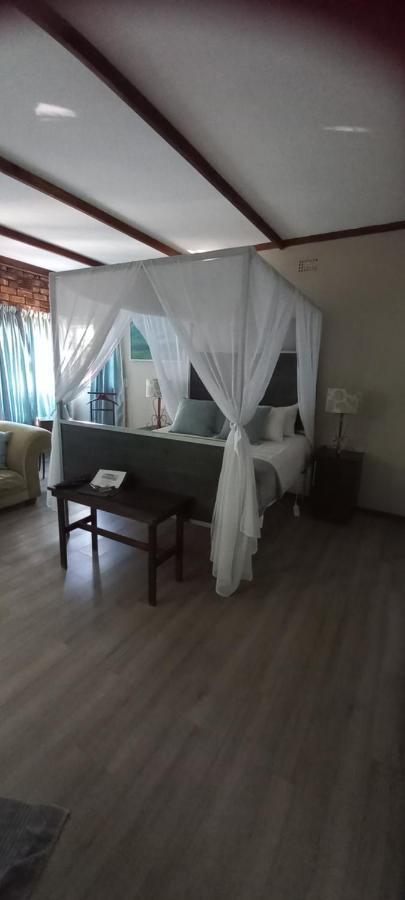 Kruger'S Guest House White River Εξωτερικό φωτογραφία
